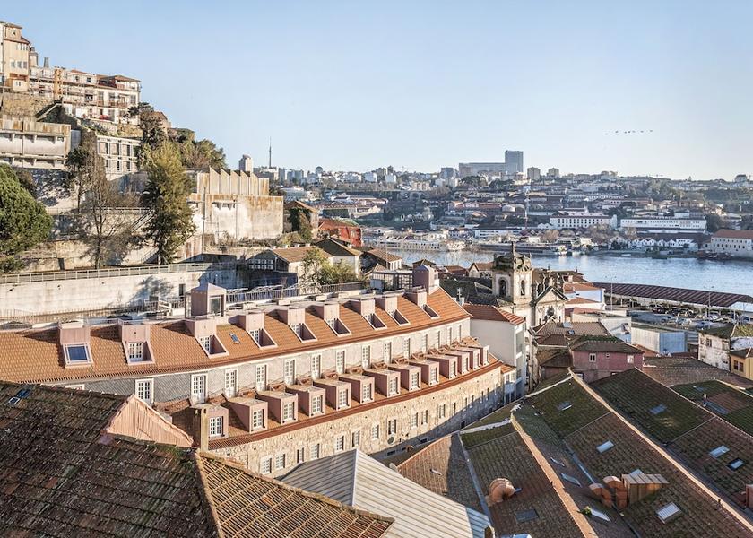 Porto Porto Breakfast area
