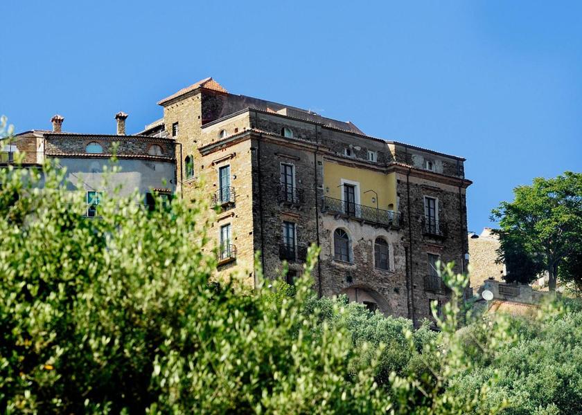 Campania Castellabate entrance