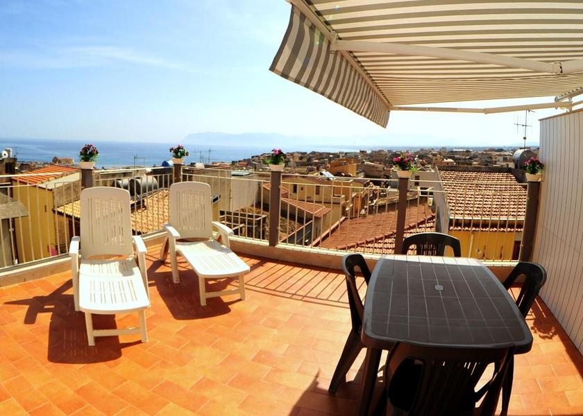 Sicily Castellammare del Golfo balcony/terrace