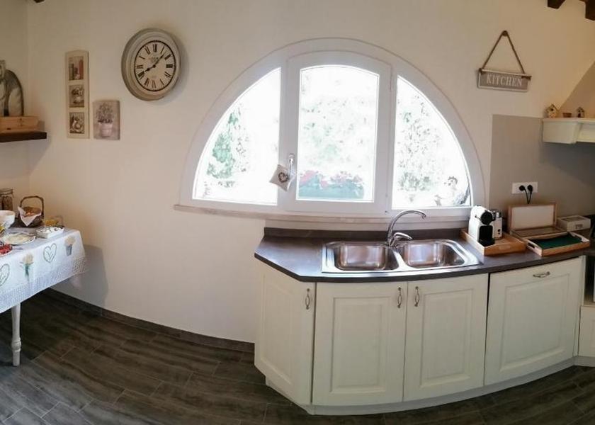 Tuscany Castellina Marittima food and beverages