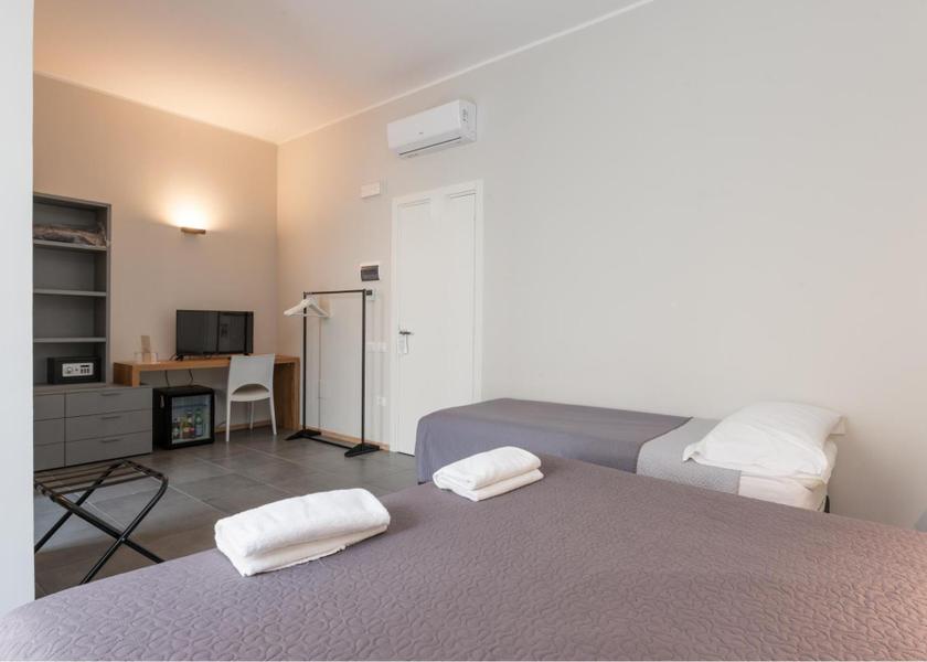 Tuscany Castiglione della Pescaia Triple Room - Disability Access