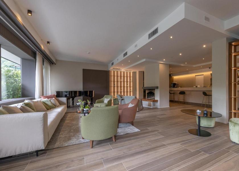 Trentino-Alto Adige Comano Terme bar/lounge