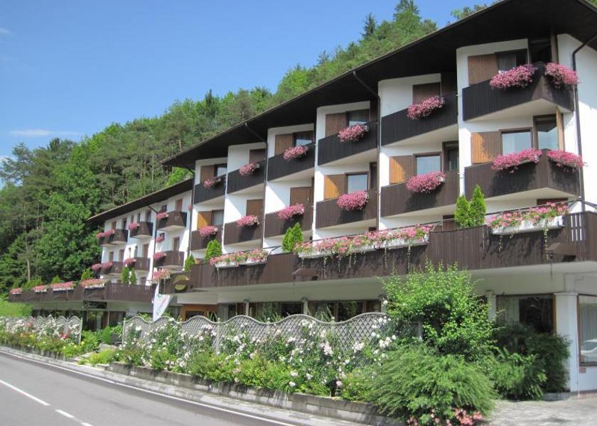 Trentino-Alto Adige Comano Terme Hotel Exterior