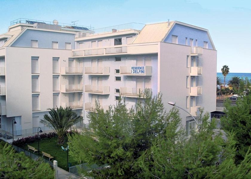 Marche Cupra Marittima Hotel Exterior