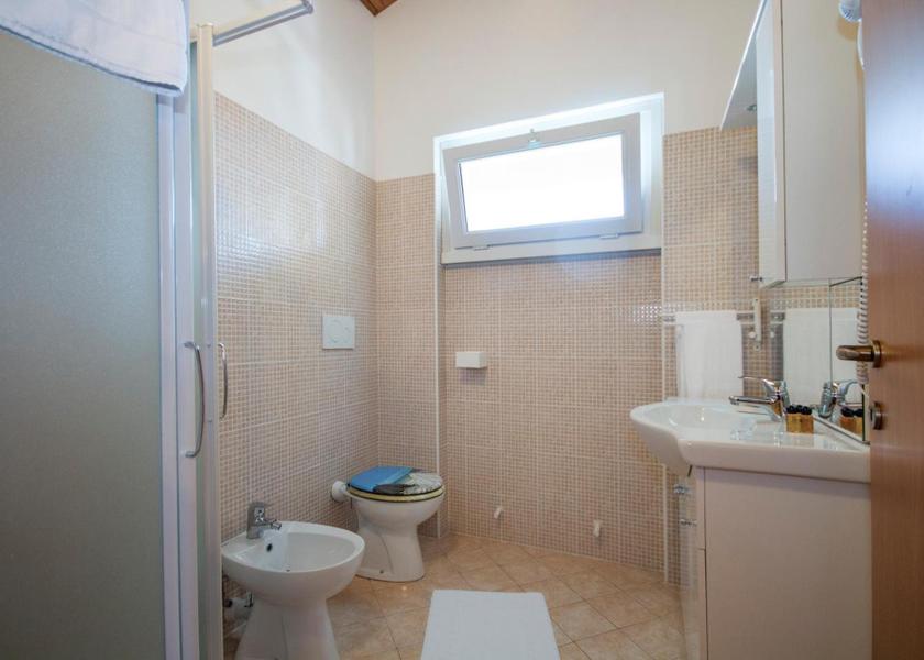 Lombardy Domaso Two-Bedroom Apartment with Balcony - Attic