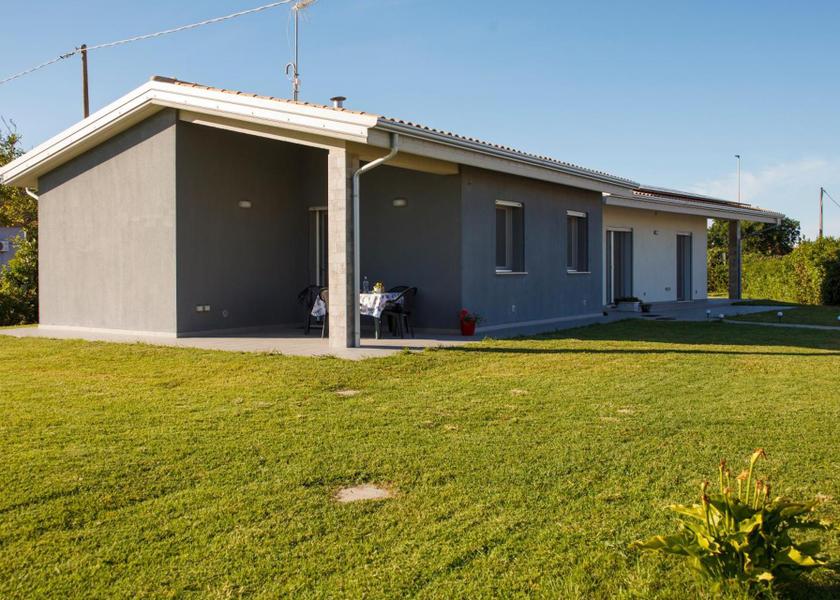 Marche Fano exterior view