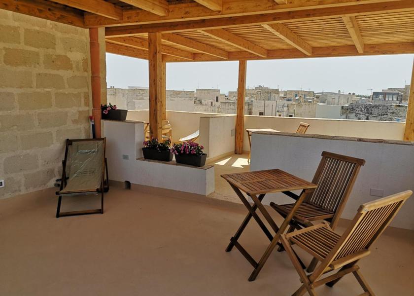balcony/terrace
