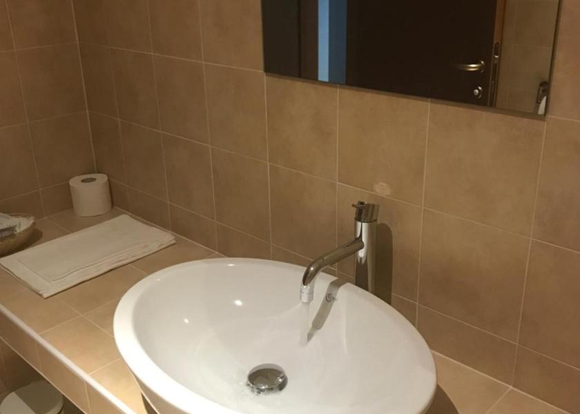 Piedmont Gozzano bathroom