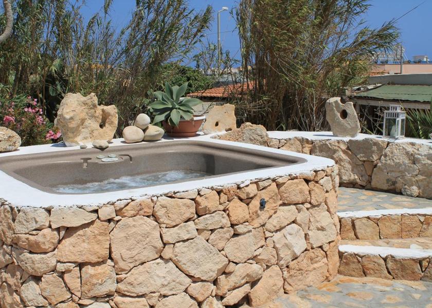 Sicily Lampedusa facilities