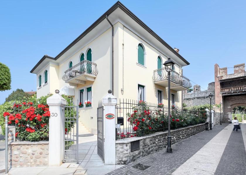 Veneto Lazise exterior view