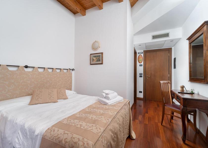 Lombardy Manerba del Garda Double Room with Lake View
