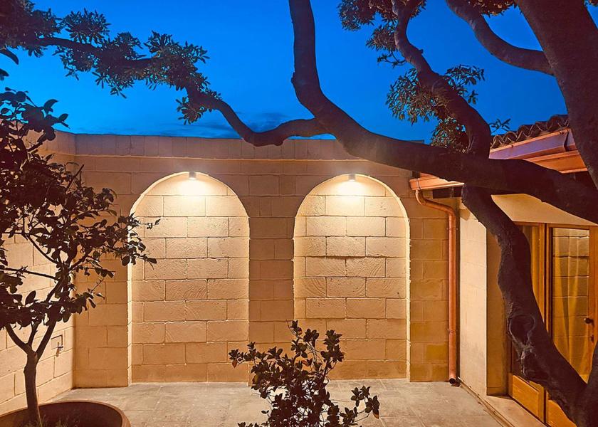 Puglia Melendugno Hotel Exterior