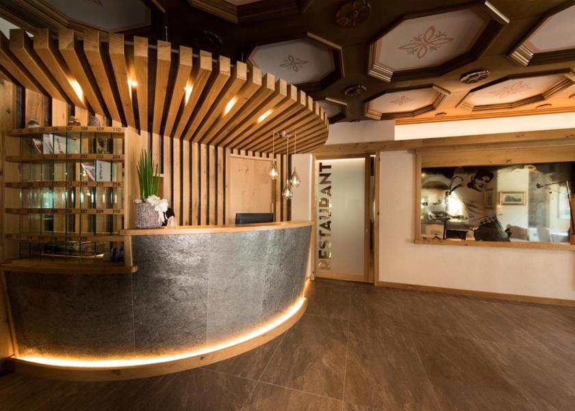Trentino-Alto Adige Moena lobby