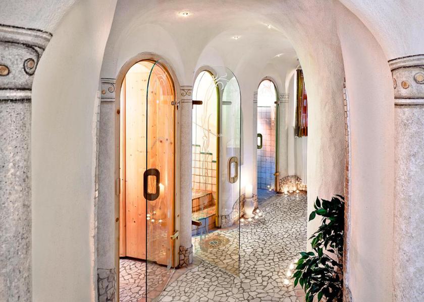 Trentino-Alto Adige Monguelfo Spa