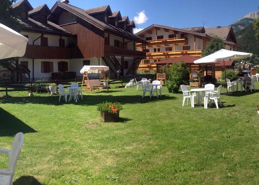 Trentino-Alto Adige San Giovanni di Fassa garden