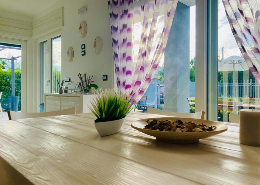 Calabria Praia a Mare shared lounge/tv area