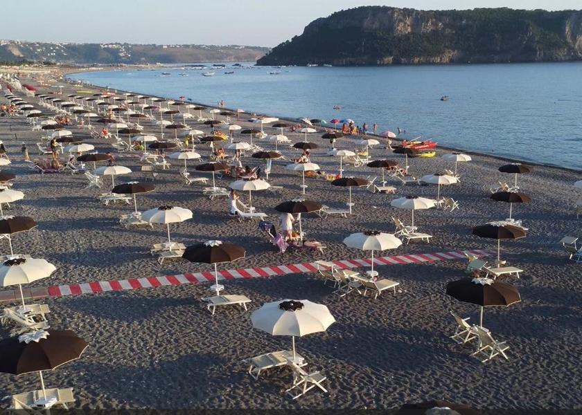 Calabria Praia a Mare beach
