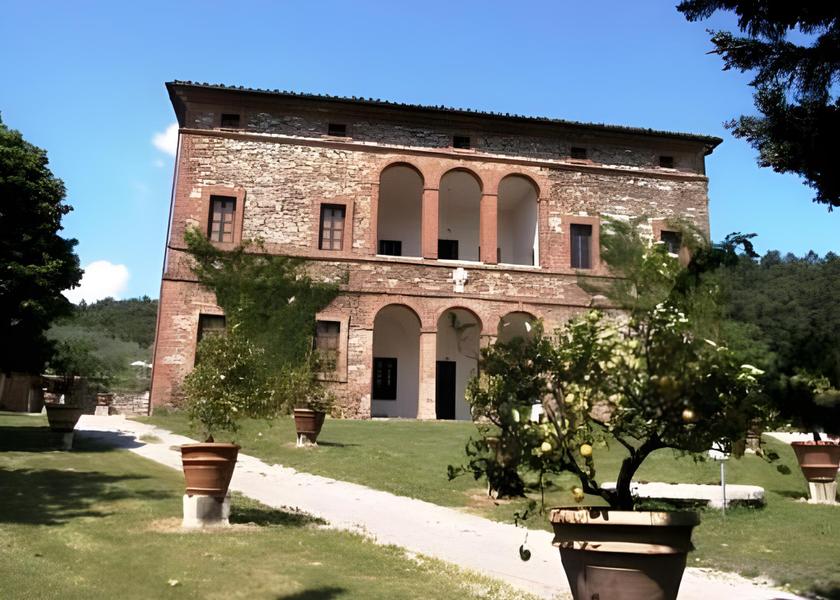 Tuscany Rapolano Terme exterior view