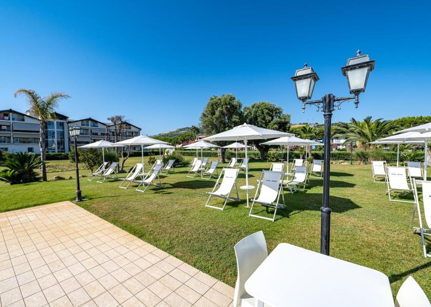 Abruzzo Roseto degli Abruzzi surrounding environment