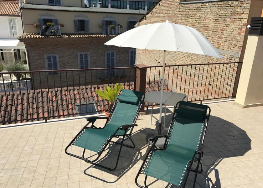 Marche San Benedetto del Tronto balcony/terrace
