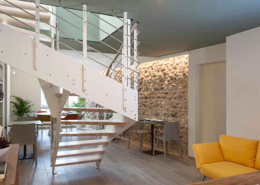 Lombardy San Felice del Benaco exterior view