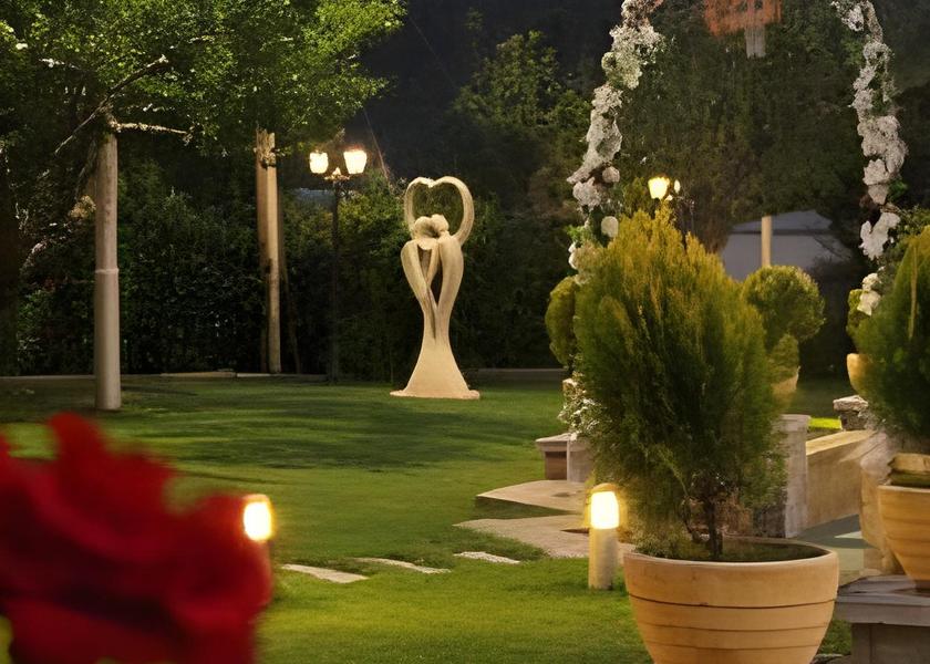 Calabria San Giovanni in Fiore garden