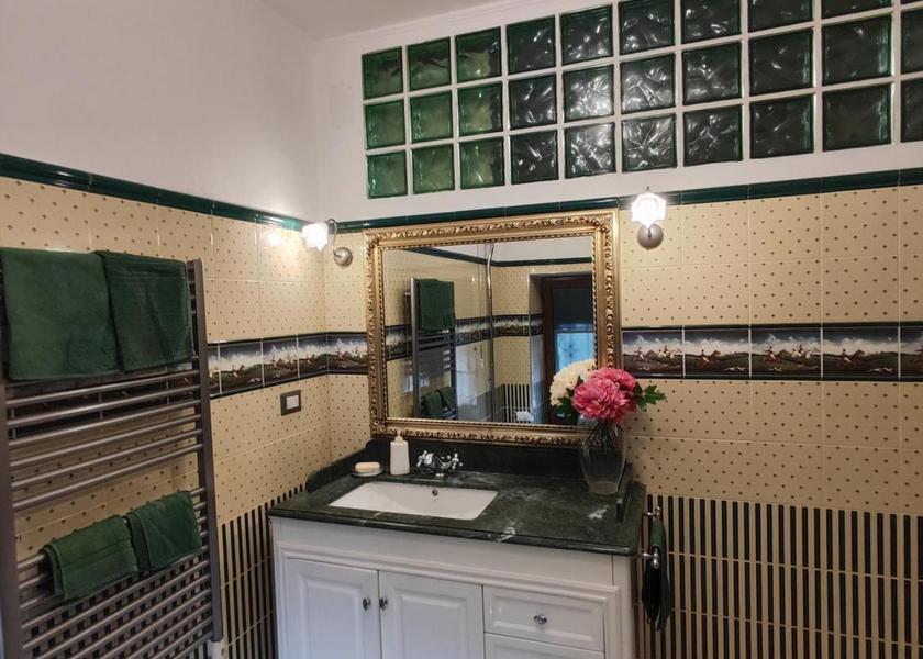 Liguria Santa Margherita Ligure bathroom
