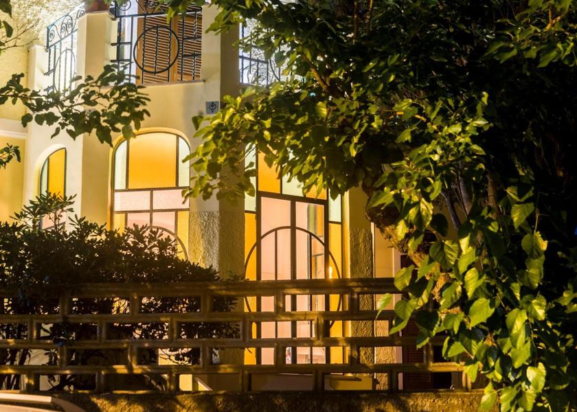 Lazio Santa Marinella facilities