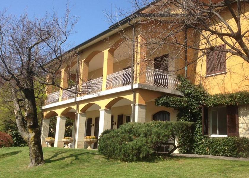 Lombardy Sarnico exterior view