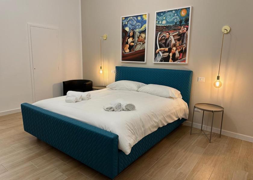 Puglia Trani bed
