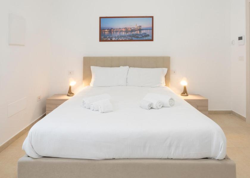 Puglia Trani Standard Studio