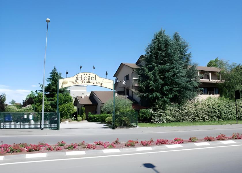 Lombardy Vimodrone exterior view