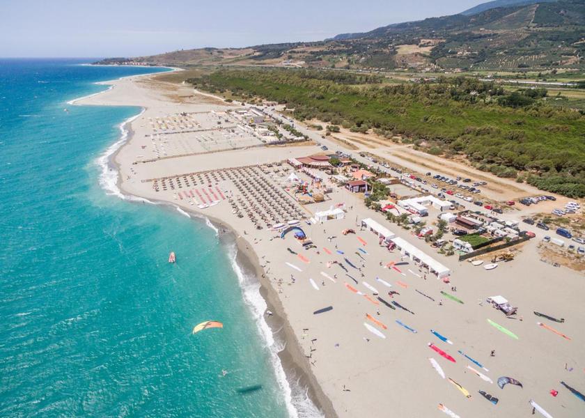 Calabria Gizzeria exterior view