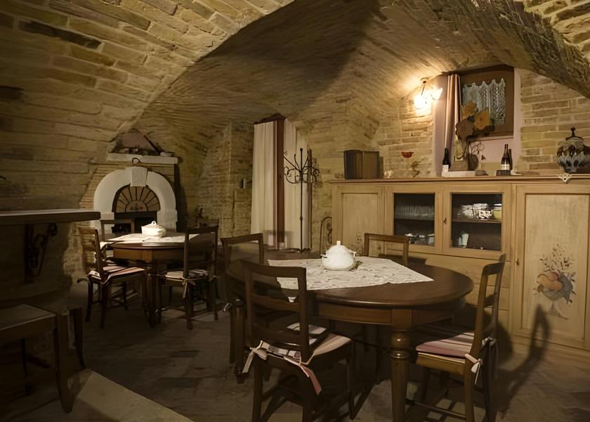 Marche Grottammare Interior view