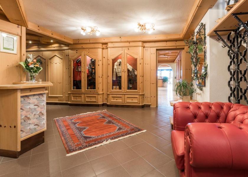 Trentino-Alto Adige Rio di Pusteria lobby