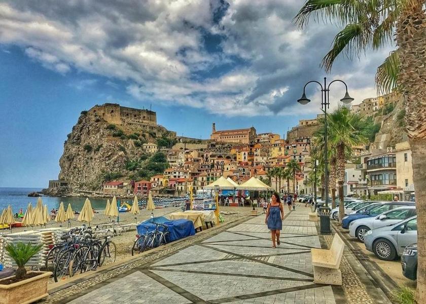 Calabria Scilla exterior view