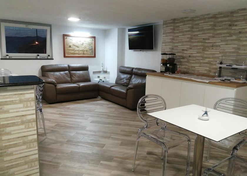 Campania Centola Public Areas