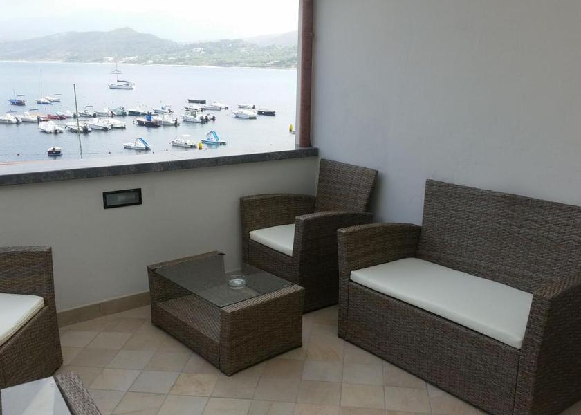 Campania Centola Public Areas