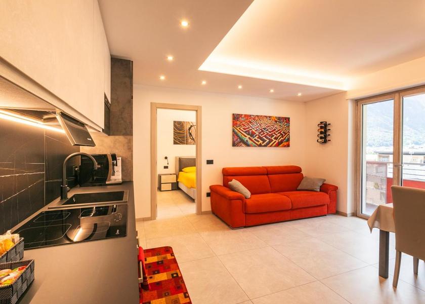 Lombardy Tirano guestroom