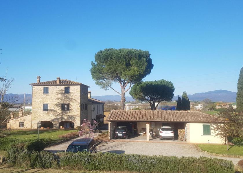 Tuscany Foiano della Chiana exterior view