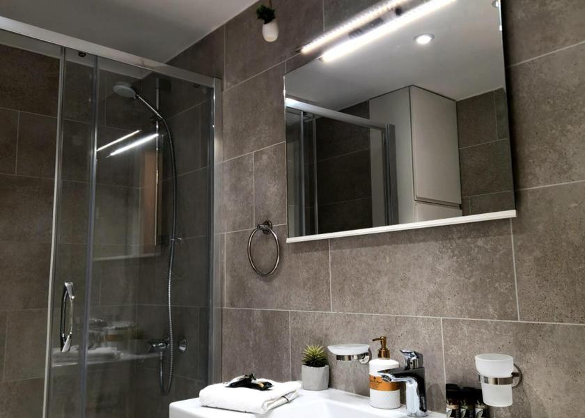  Budva Studio Apartment with Balcony