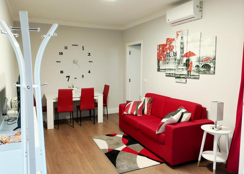 shared lounge/tv area