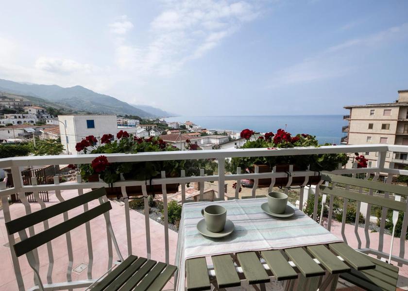 Calabria San Lucido Double Room with Private Bathroom