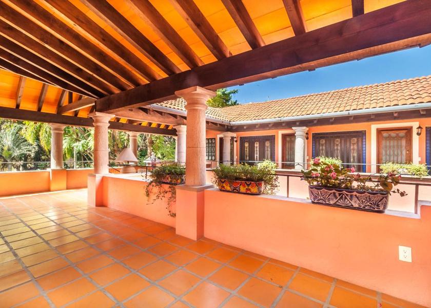 Morelos Cuernavaca exterior view