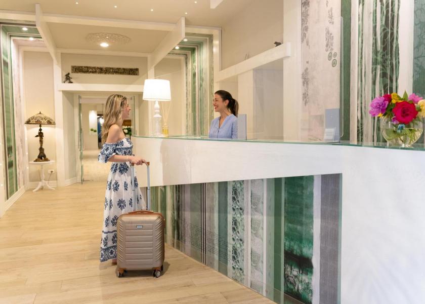 Abruzzo Villetta Barrea lobby