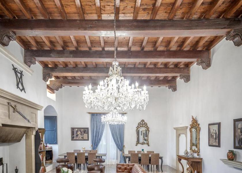 Puglia Cellino San Marco shared lounge/tv area