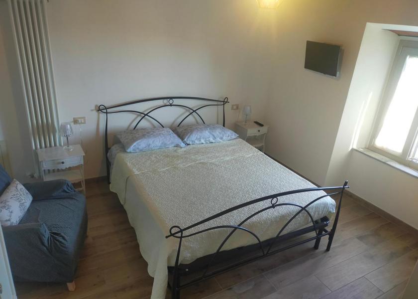 Tuscany Marliana Double Room with Private Bathroom