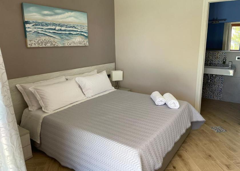 Sicily Palma di Montechiaro King Room with Pool View