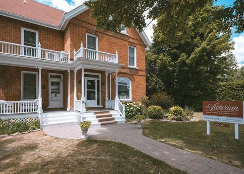 Ontario Kingston exterior view