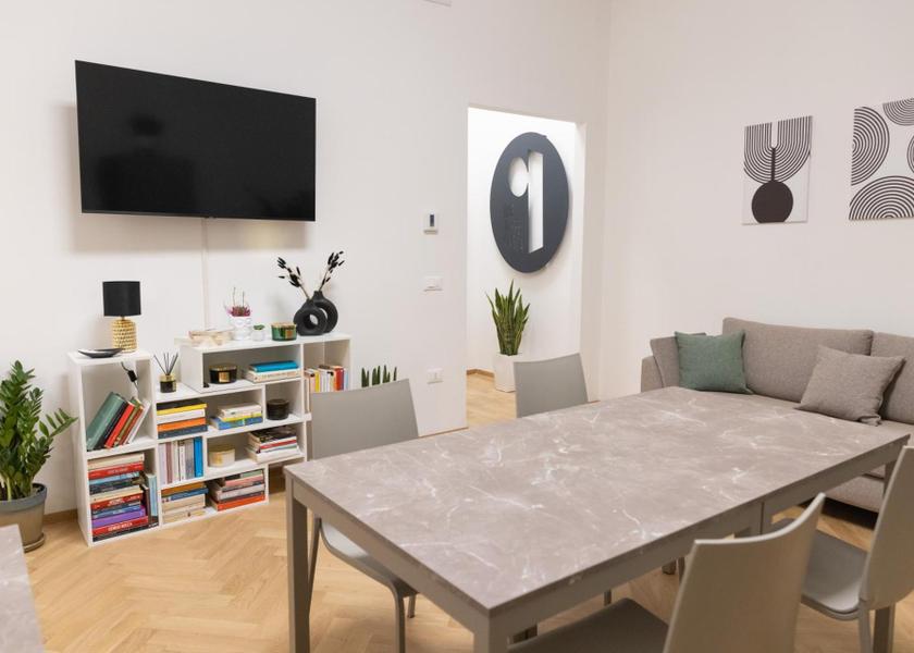 Puglia Troia shared lounge/tv area